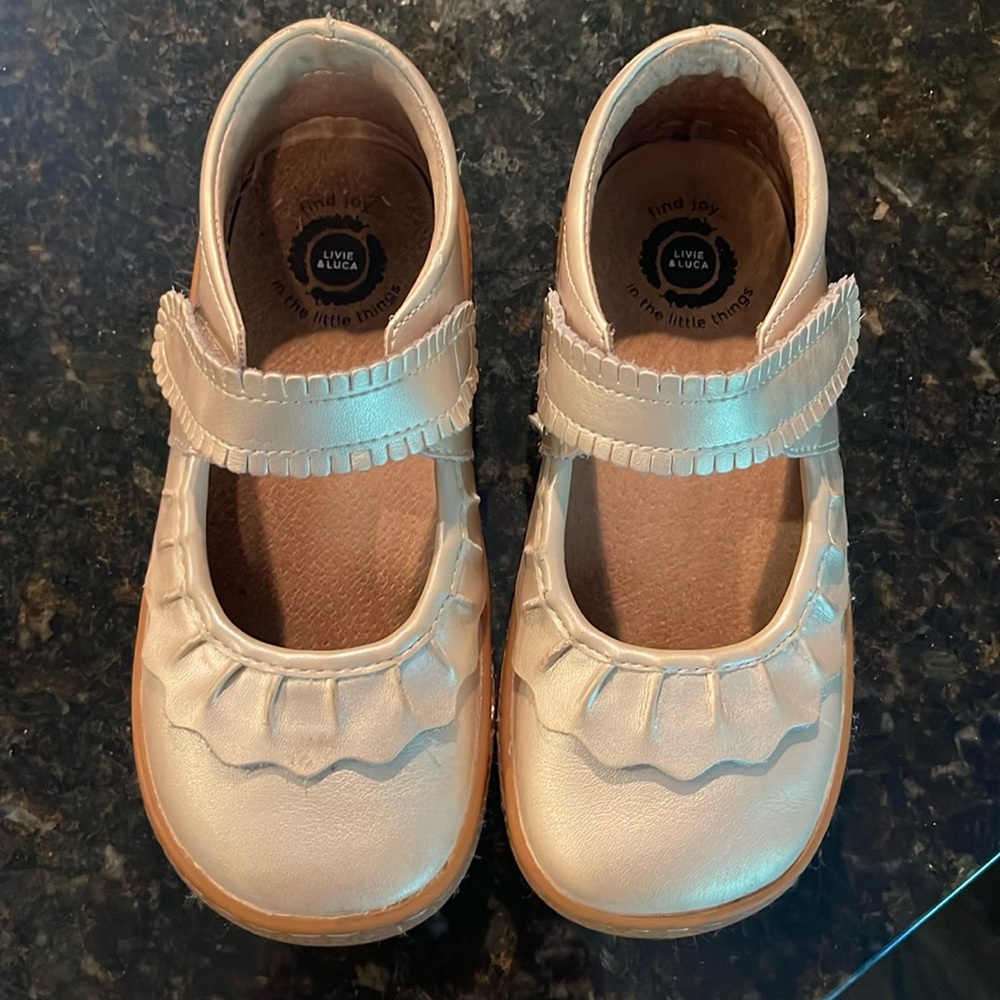 Livie & Luca Ruche Gold Mary Jane size 13